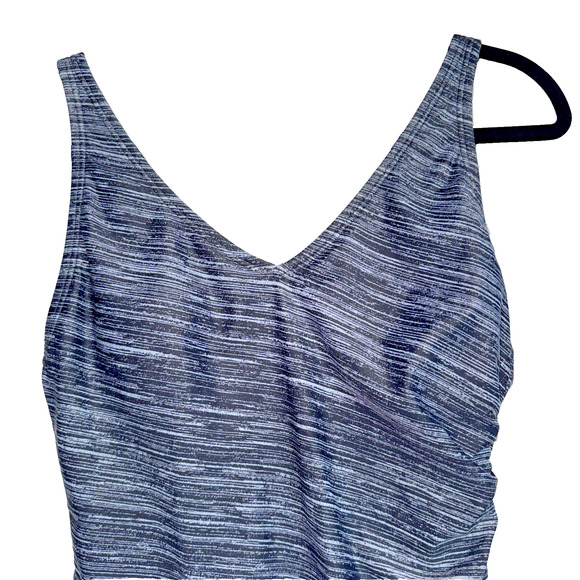 Speedo Size 12 Black & White Tank Swimsuit One Piece Athletic Recreation - Picture 2 of 9